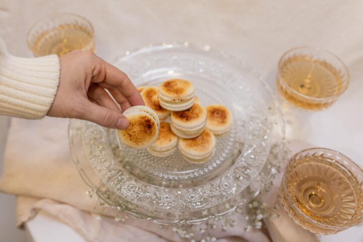 Crème brûlée -macaron