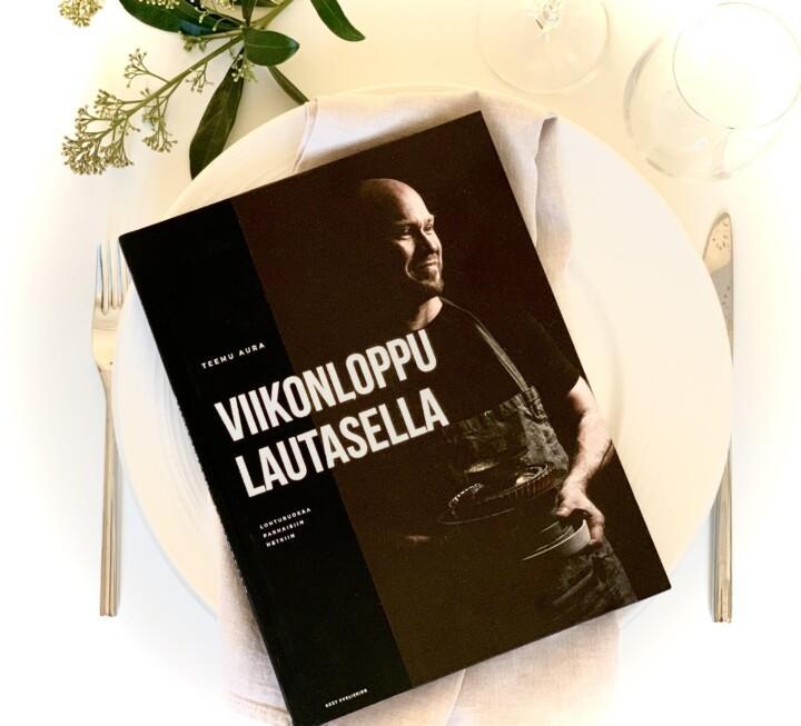 Viikonloppu lautasella – ruokakirja